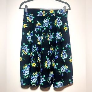 $$SOLD$$ Black Floral MIDI Skirt Women’s Floral Midi Skirt Size Medium NWT